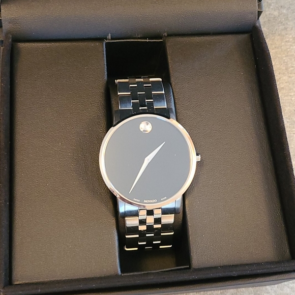 🔥Movado watch🔥 - Picture 2 of 9